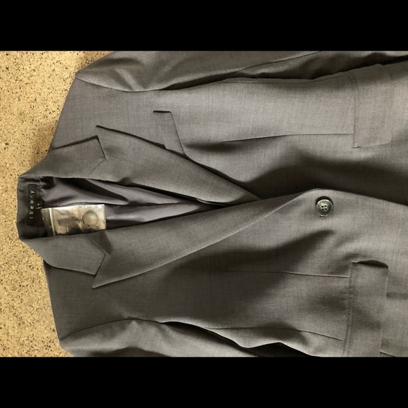 ❌SOLD❌Theory Wool Blazer and Skirt Set - Picture 10 of 15